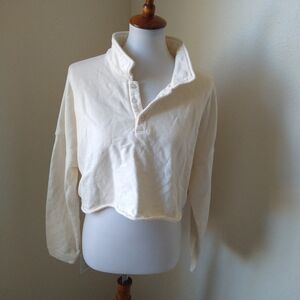 SNDYS Everyday Crop Sweatshirt